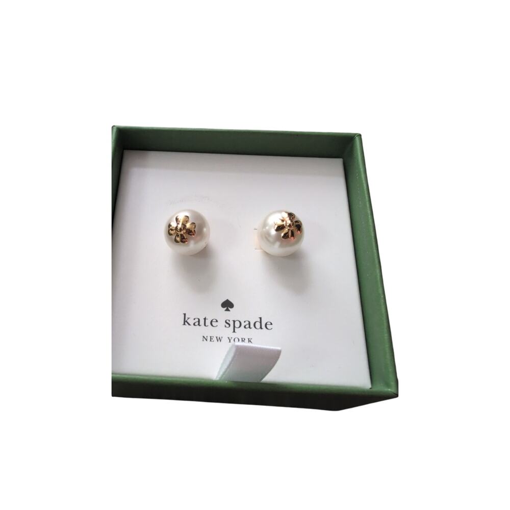Kate Spade New York Pearl & Gold Flower Stud Earrings (NWT) - Picture 2 of 3